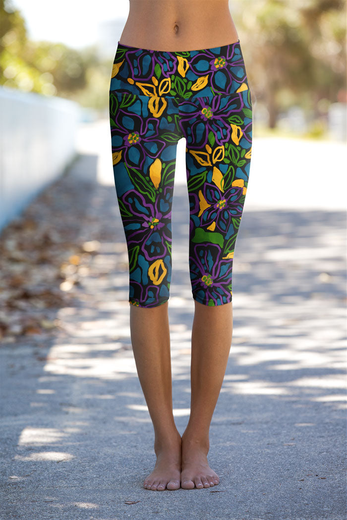 Mauritius Ellie Blue Floral Print Athletic Yoga Capri Leggings - Women - Pineapple Clothing