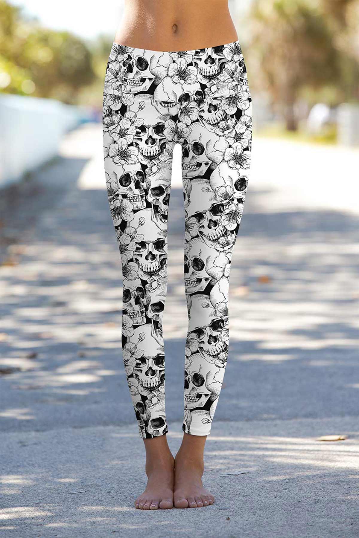 White Witch Lucy Skull Print Halloween Leggings Yoga Pants - Women